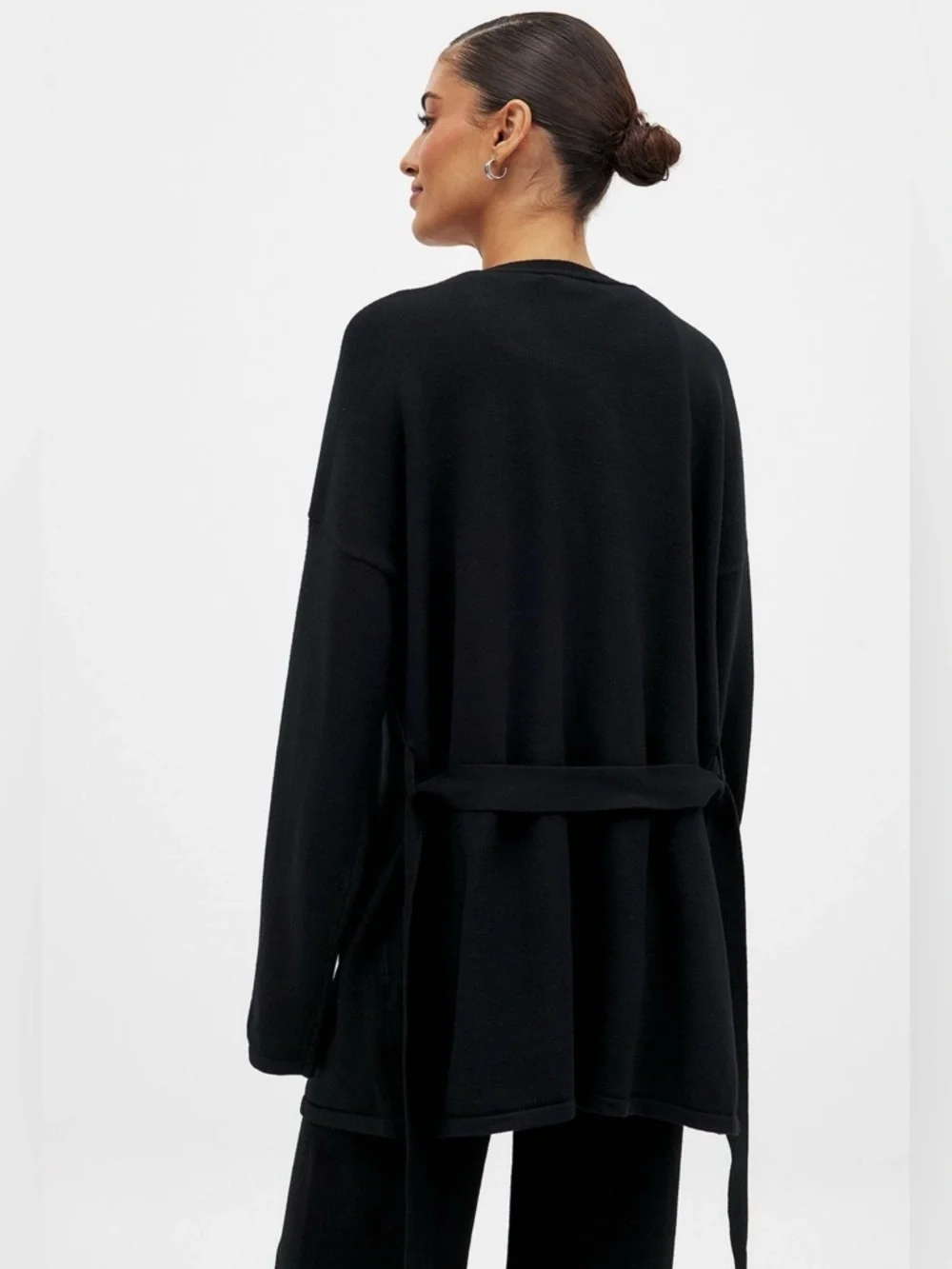 NA-KD Knitted Wrap Cardigan Black - Picture 2 of 5